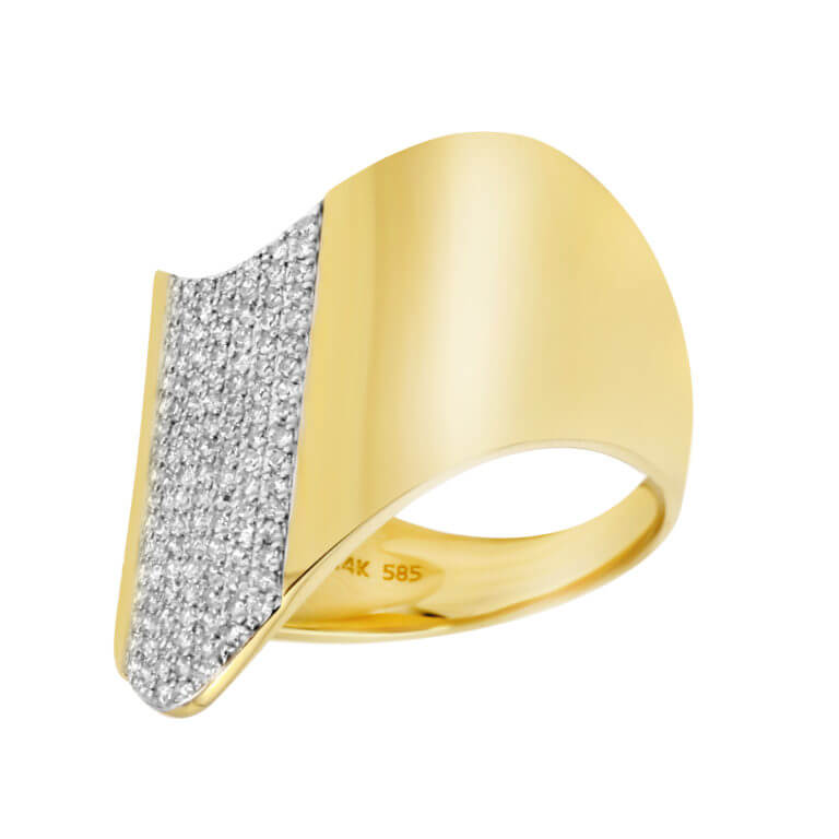 Side View of the Pave Chevron Cigar Band in Yellow Gold