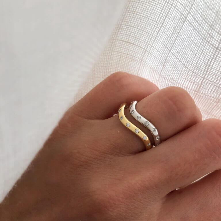 Eternity wave band1 Modlinger